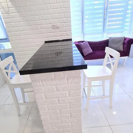 Apartaments On Prospekt Mira 35 Kryvyi Rih Exterior photo